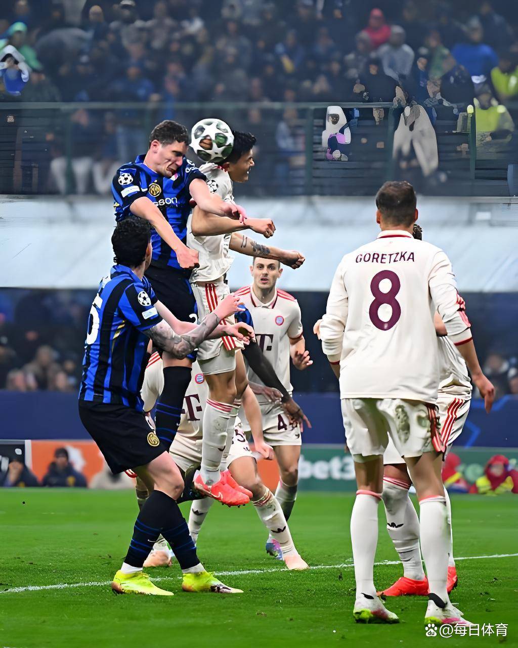 包含国际比赛日突围战来临；布莱顿围绕欧冠绝杀压哨；质疑声仍在；训练强度明显提升的词条