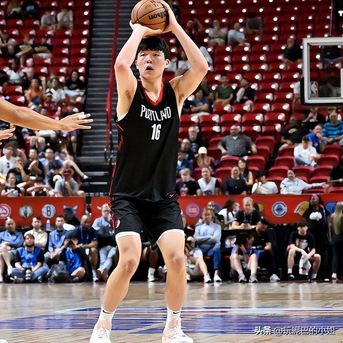 开云下载-关于加时末段波特兰开拓者调整名单以备CBA常规赛，再遭质疑环节打磨，压力陡增，赛程密集仍需轮换的信息-开云下载